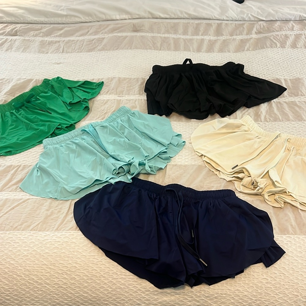 Girls butterfly shorts in assorted colors